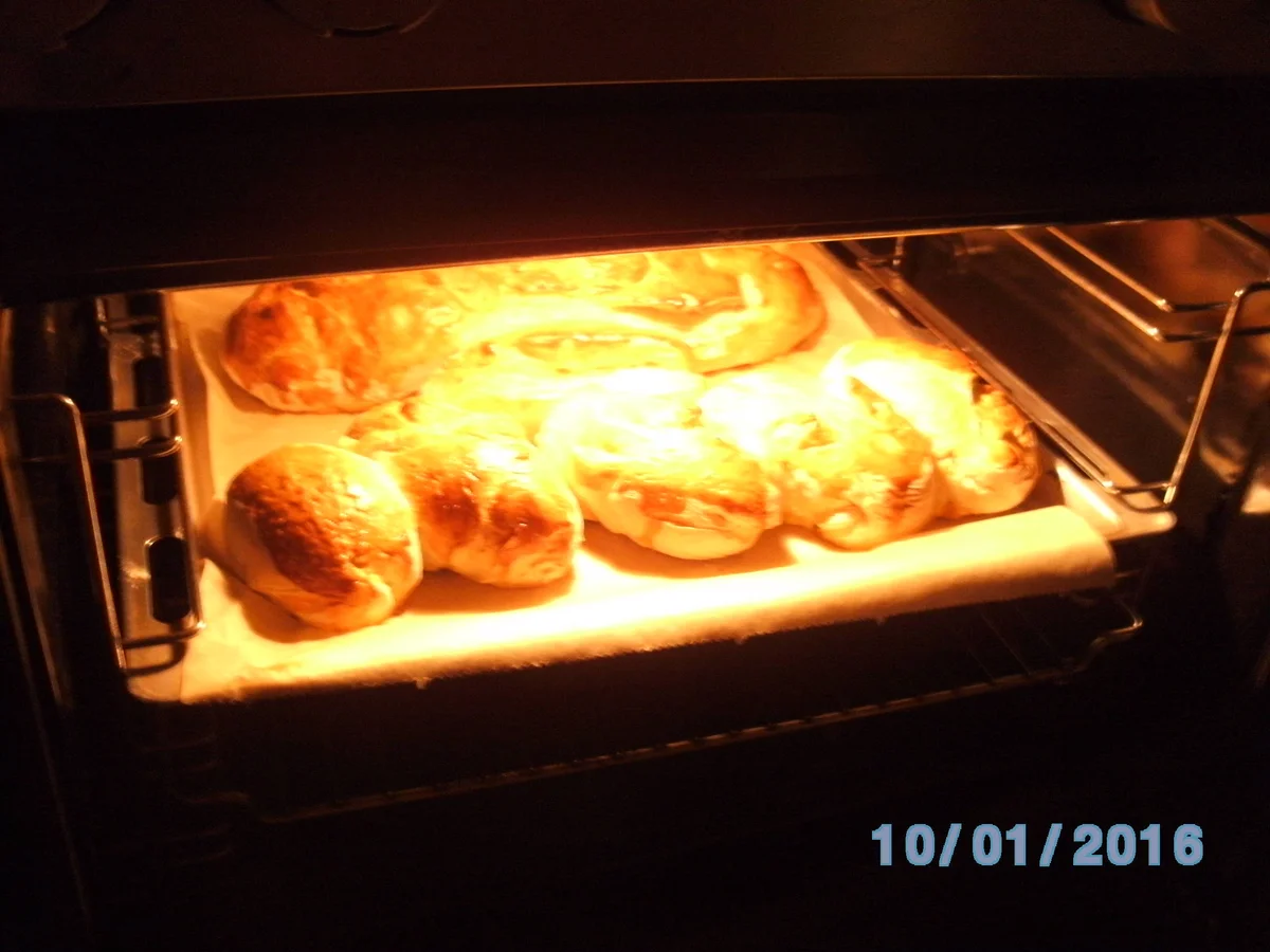 Baguett und Sonntagsbrötchen - Rezept - Bild Nr. 3484