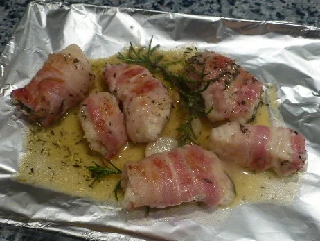 Seeteufel-Medaillons im Speckmantel mit Vanille-Knoblauch-Risotto - Rezept - Bild Nr. 3515