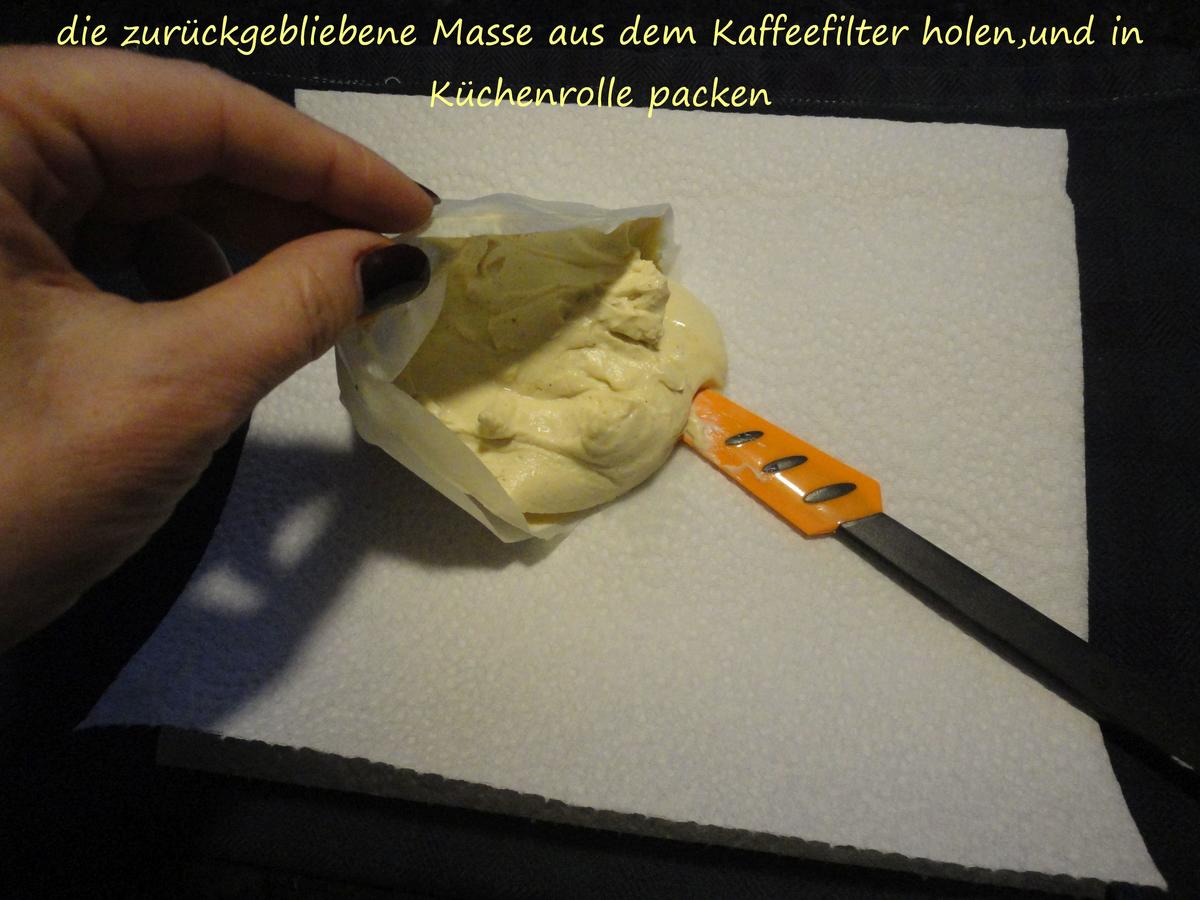 Vegane " Topfen " Knödel in Nußbrösel auf Fruchtspiegel - Rezept - Bild Nr. 3543