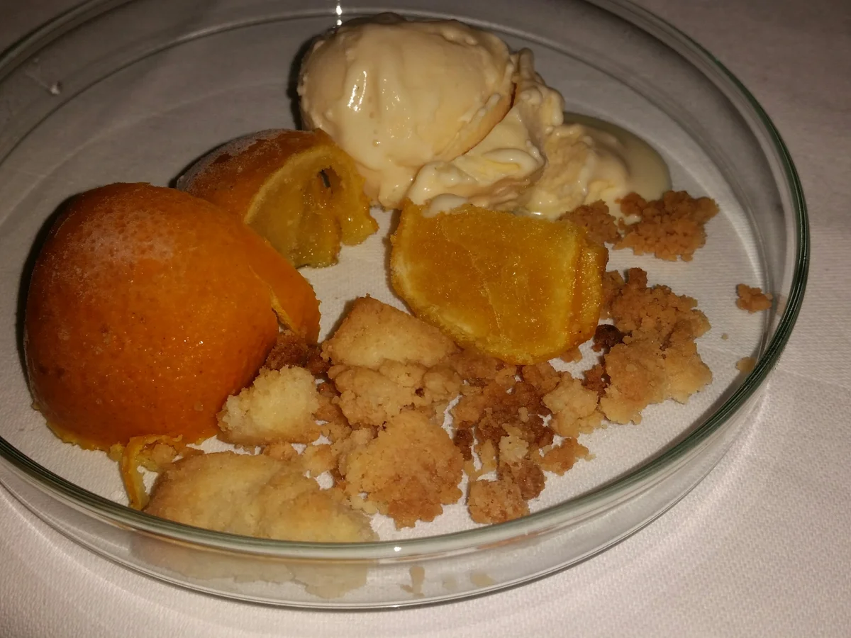 Gewürzmandarine mit Mandarinensorbet, Thymianeis und Buttercrumble - Rezept - Bild Nr. 4356
