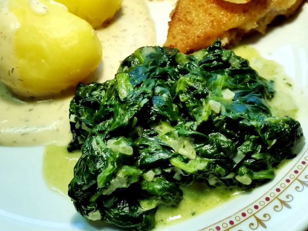 Rezept: Dill-Rahmsoße zu gebratenem Fisch und Blattspinat Bild Nr. 3537 Dill-Rahmsoße zu gebratenem Fisch und Blattspinat - Rezept - Bild Nr. 3537