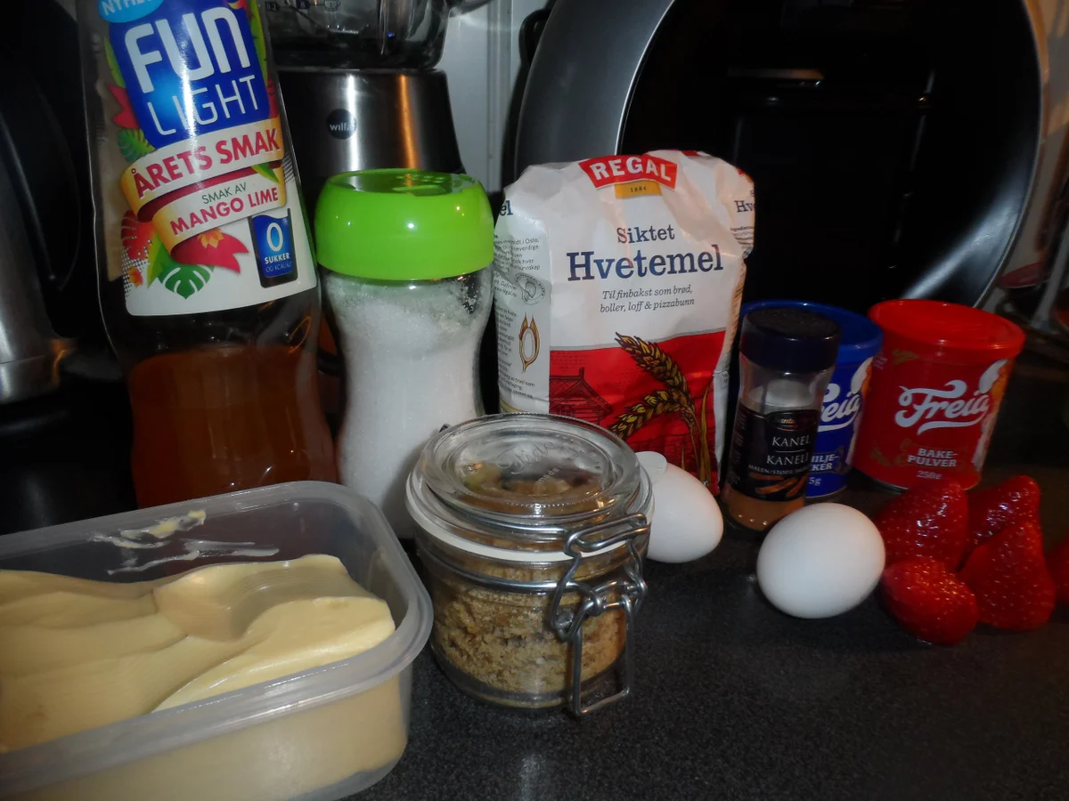 BiNe` S ERDBEER - KROKANTKUCHEN - Rezept - Bild Nr. 3559