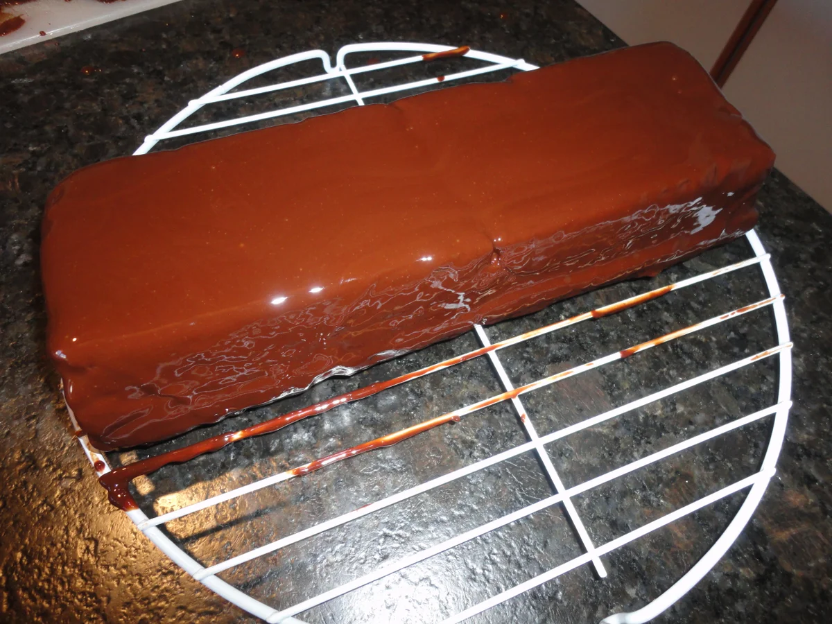 Original  Wiener  "Sacher" Kuchen - Rezept - Bild Nr. 3579