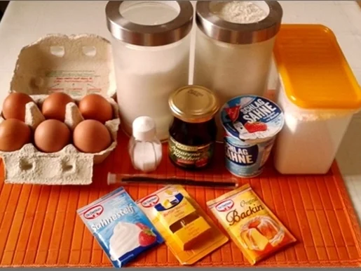 Rezept: Windbeutel mit Amarenakirschen Bild Nr. 3628 Windbeutel mit Amarenakirschen - Rezept - Bild Nr. 3628