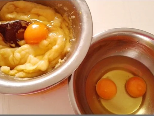 Rezept: Windbeutel mit Amarenakirschen Bild Nr. 3637 Windbeutel mit Amarenakirschen - Rezept - Bild Nr. 3637