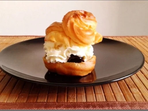 Rezept: Windbeutel mit Amarenakirschen Bild Nr. 3648 Windbeutel mit Amarenakirschen - Rezept - Bild Nr. 3648