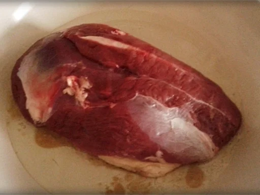 Barbarie Entenbrustfilet nappiert  mit  Porto Armilar-Soße, Rotkohl & „Muster“ Klöß - Rezept - Bild Nr. 3632