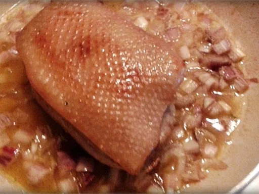 Barbarie Entenbrustfilet nappiert  mit  Porto Armilar-Soße, Rotkohl & „Muster“ Klöß - Rezept - Bild Nr. 3634