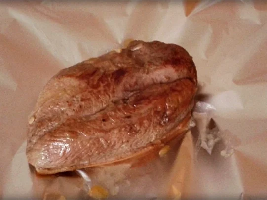 Barbarie Entenbrustfilet nappiert  mit  Porto Armilar-Soße, Rotkohl & „Muster“ Klöß - Rezept - Bild Nr. 3635