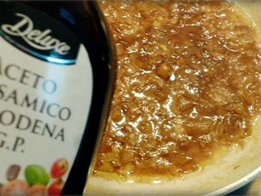 Barbarie Entenbrustfilet nappiert  mit  Porto Armilar-Soße, Rotkohl & „Muster“ Klöß - Rezept - Bild Nr. 3638