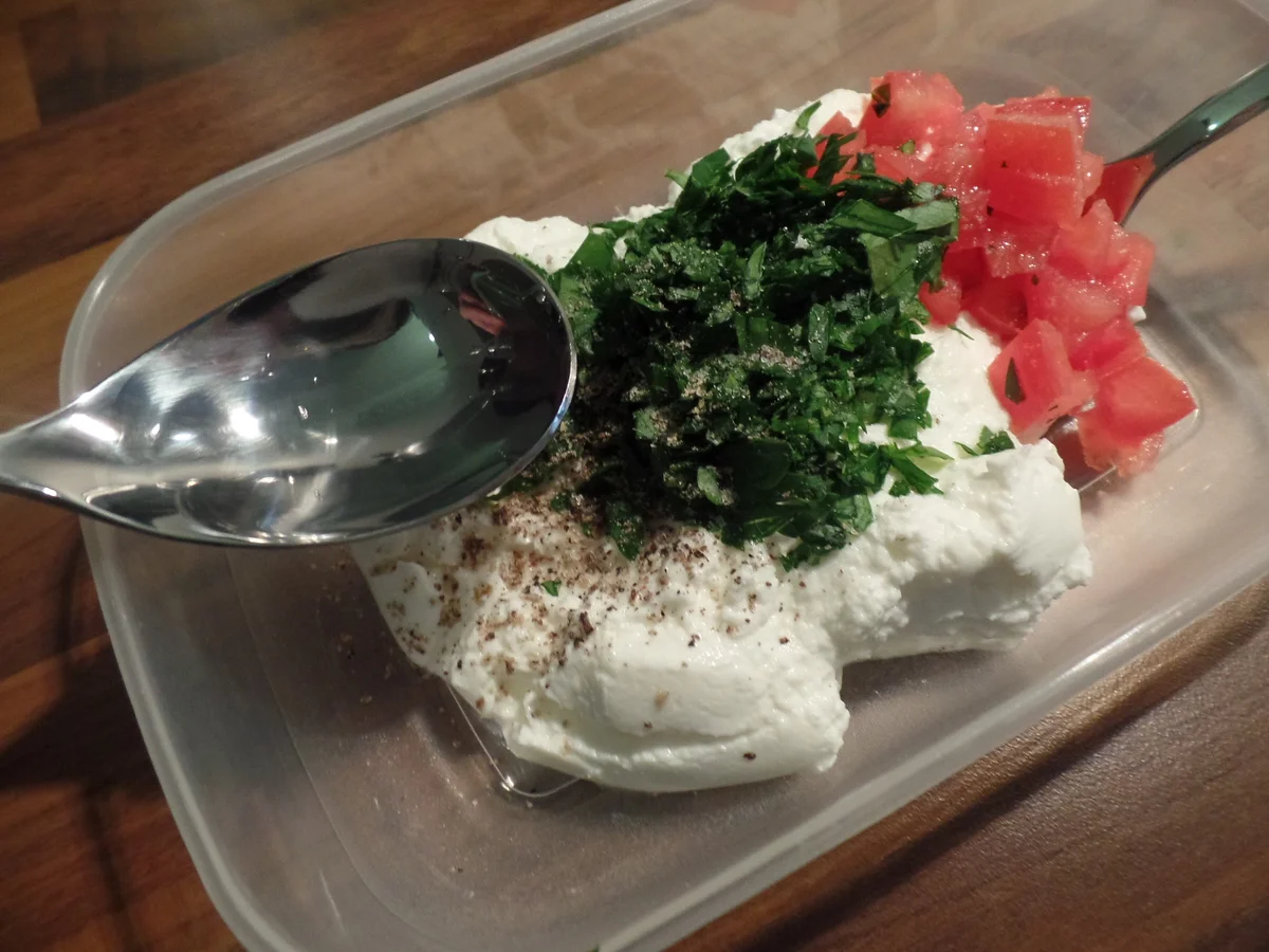 Rezept: Broccoli-Puffer mit Tomatenqurak Bild Nr. 3686 Broccoli-Puffer mit Tomatenqurak - Rezept - Bild Nr. 3686