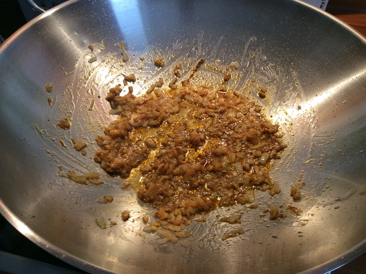 Rezept: Kabeljau mit Petersilien-Pesto und Rosenkohl-Curry Bild Nr. 3704 Kabeljau mit Petersilien-Pesto und Rosenkohl-Curry - Rezept - Bild Nr. 3704