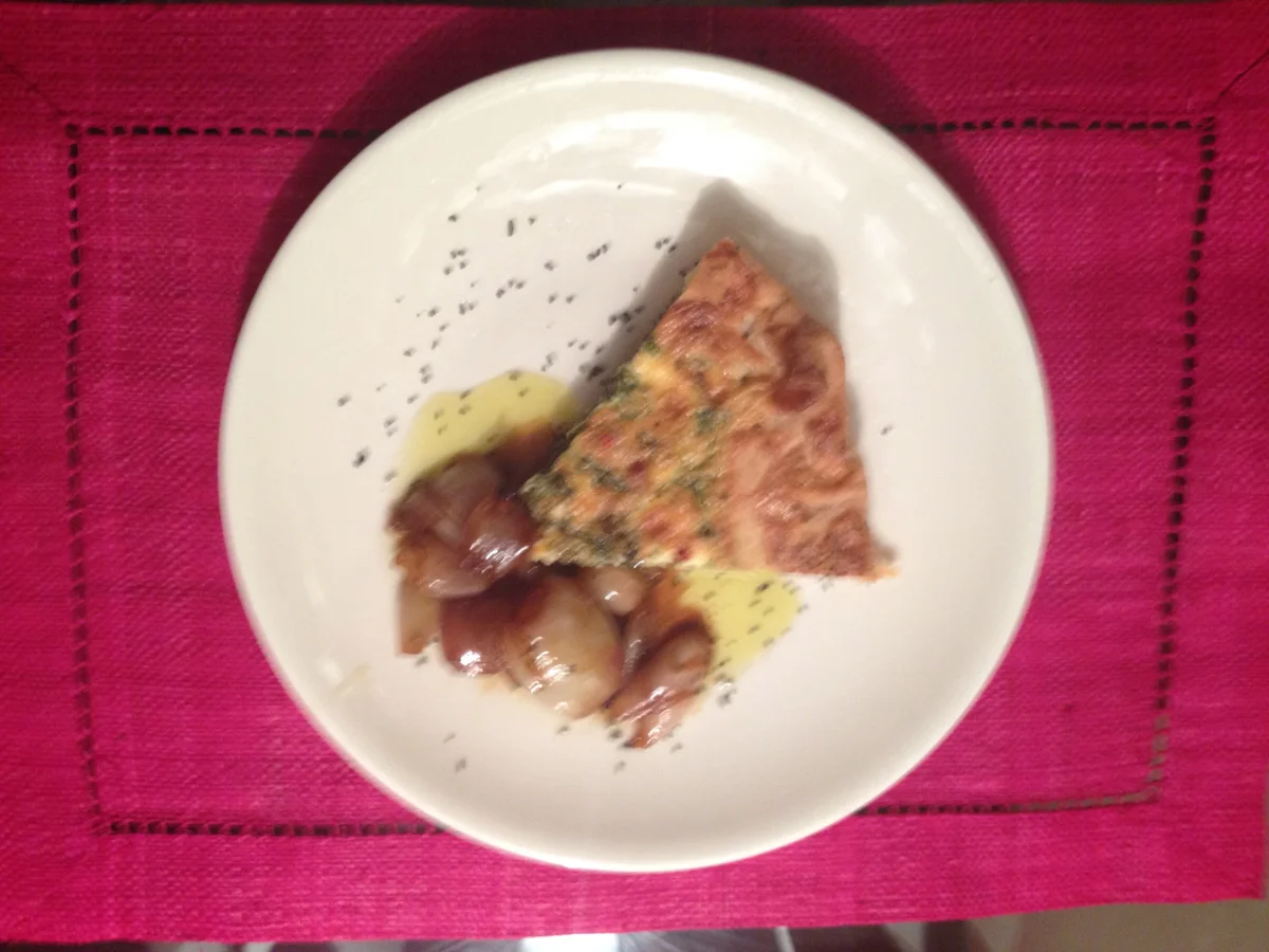 Rezept: Spinat-Ziegenkäsetarte mit Schalottenkompott Bild Nr. 3720 Spinat-Ziegenkäsetarte mit Schalottenkompott - Rezept - Bild Nr. 3720