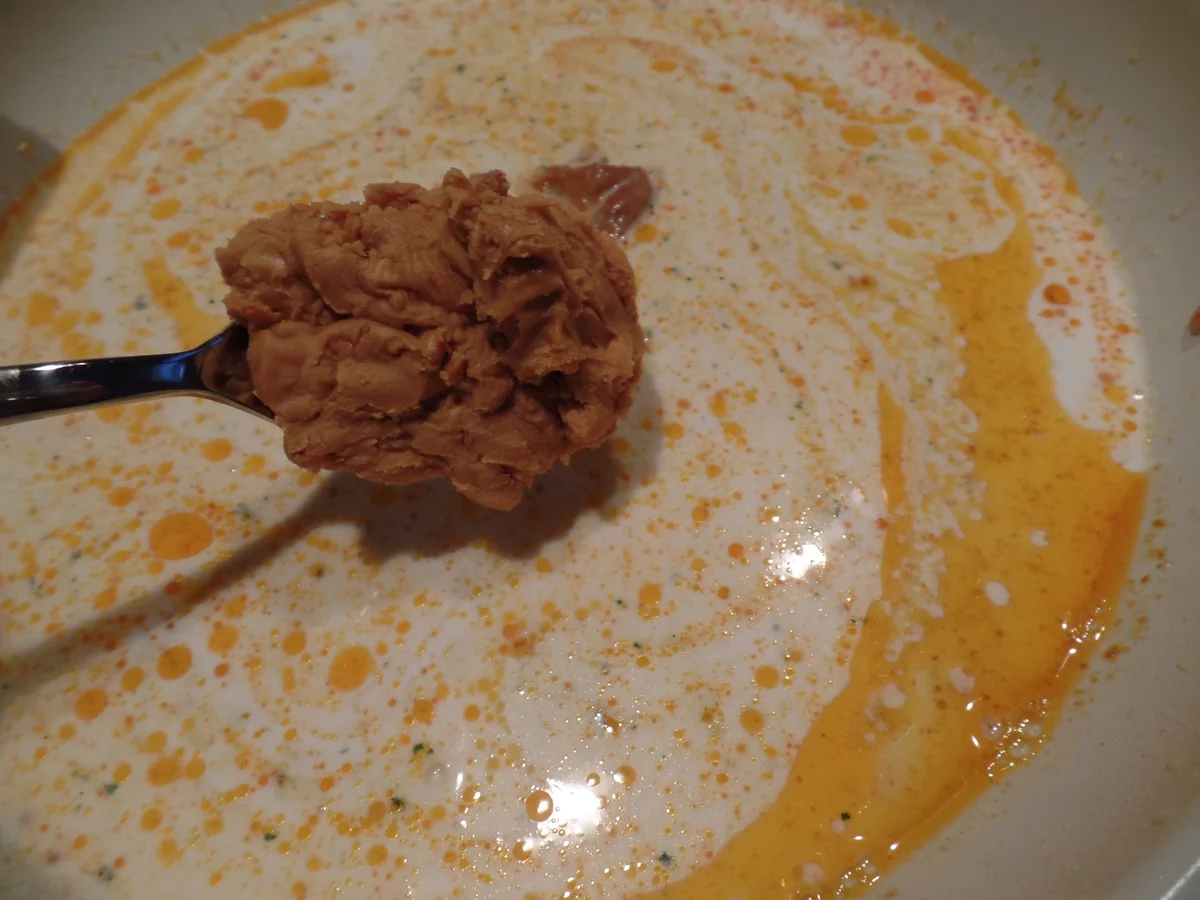 Rezept: Hähnchen-Erdnuss-Curry Bild Nr. 3718 Hähnchen-Erdnuss-Curry - Rezept - Bild Nr. 3718