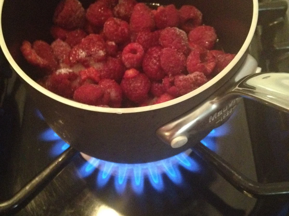 Salzburgernockerl mit Himbeeren - Rezept - Bild Nr. 3744