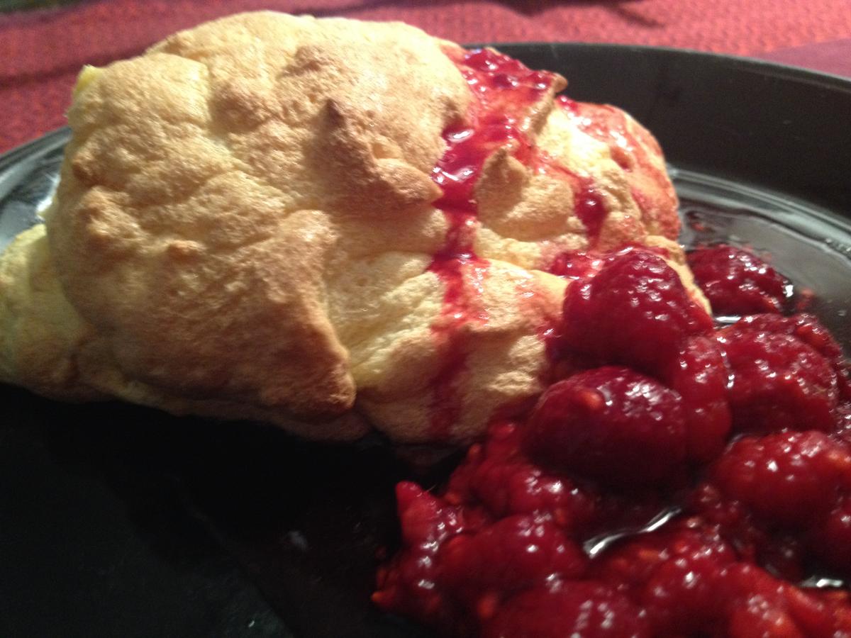 Salzburgernockerl mit Himbeeren schnell & einfach 107 kcal/100g