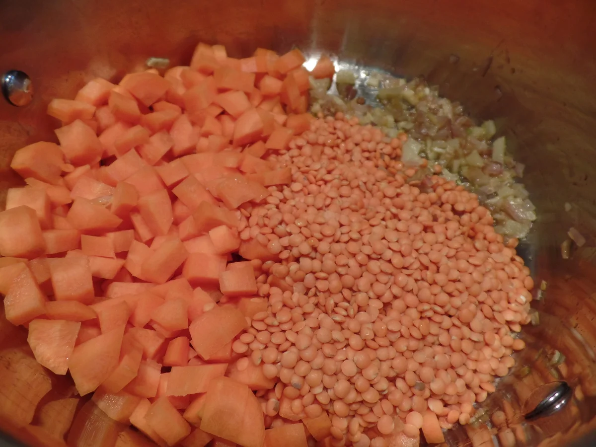 Rezept: Linsen-Möhren-Eintopf Bild Nr. 3761 Linsen-Möhren-Eintopf - Rezept - Bild Nr. 3761