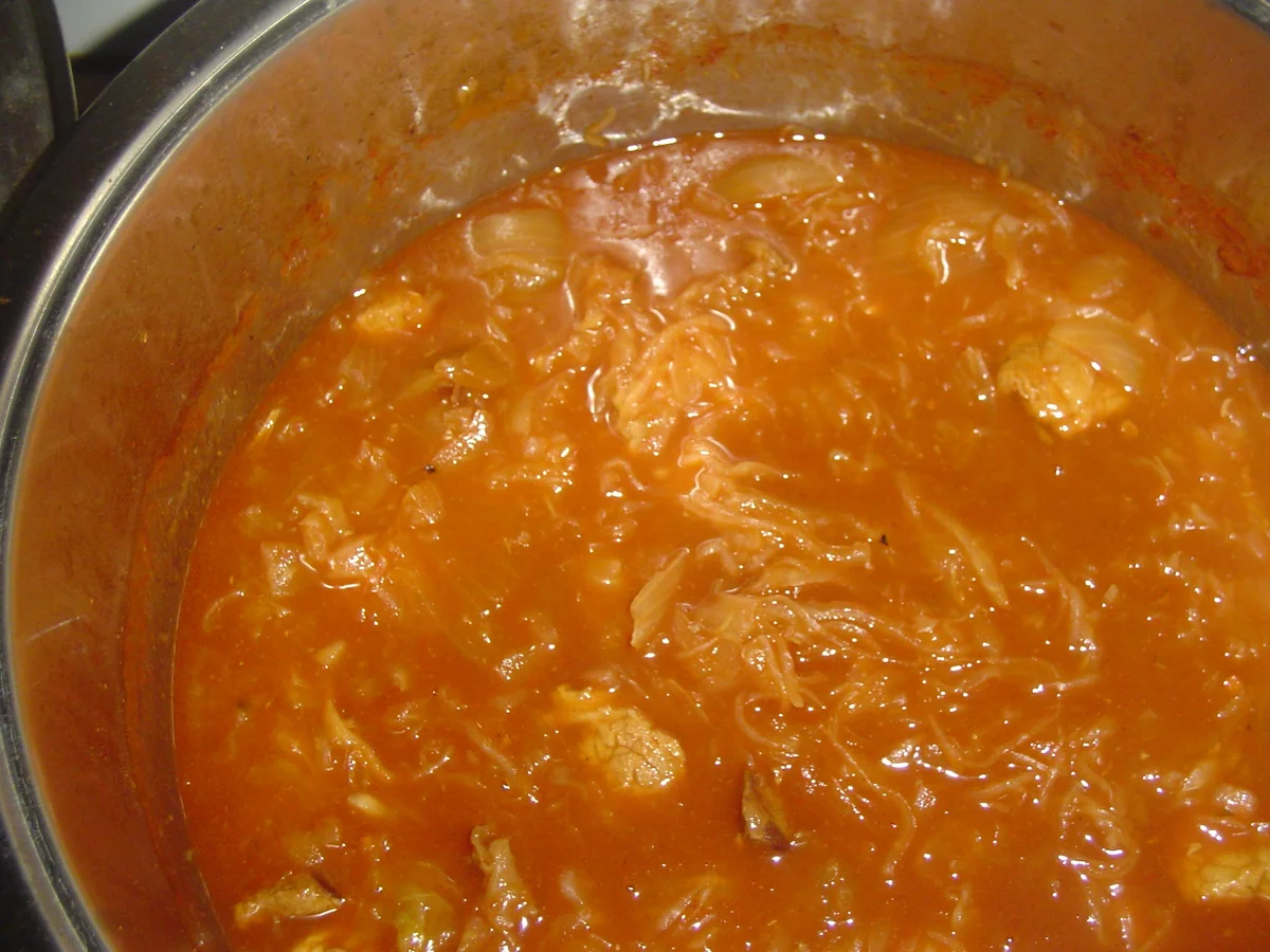 Rezept: Szegedinger Gulasch mit Semmelknödeln Bild Nr. 3779 Szegedinger Gulasch mit Semmelknödeln - Rezept - Bild Nr. 3779