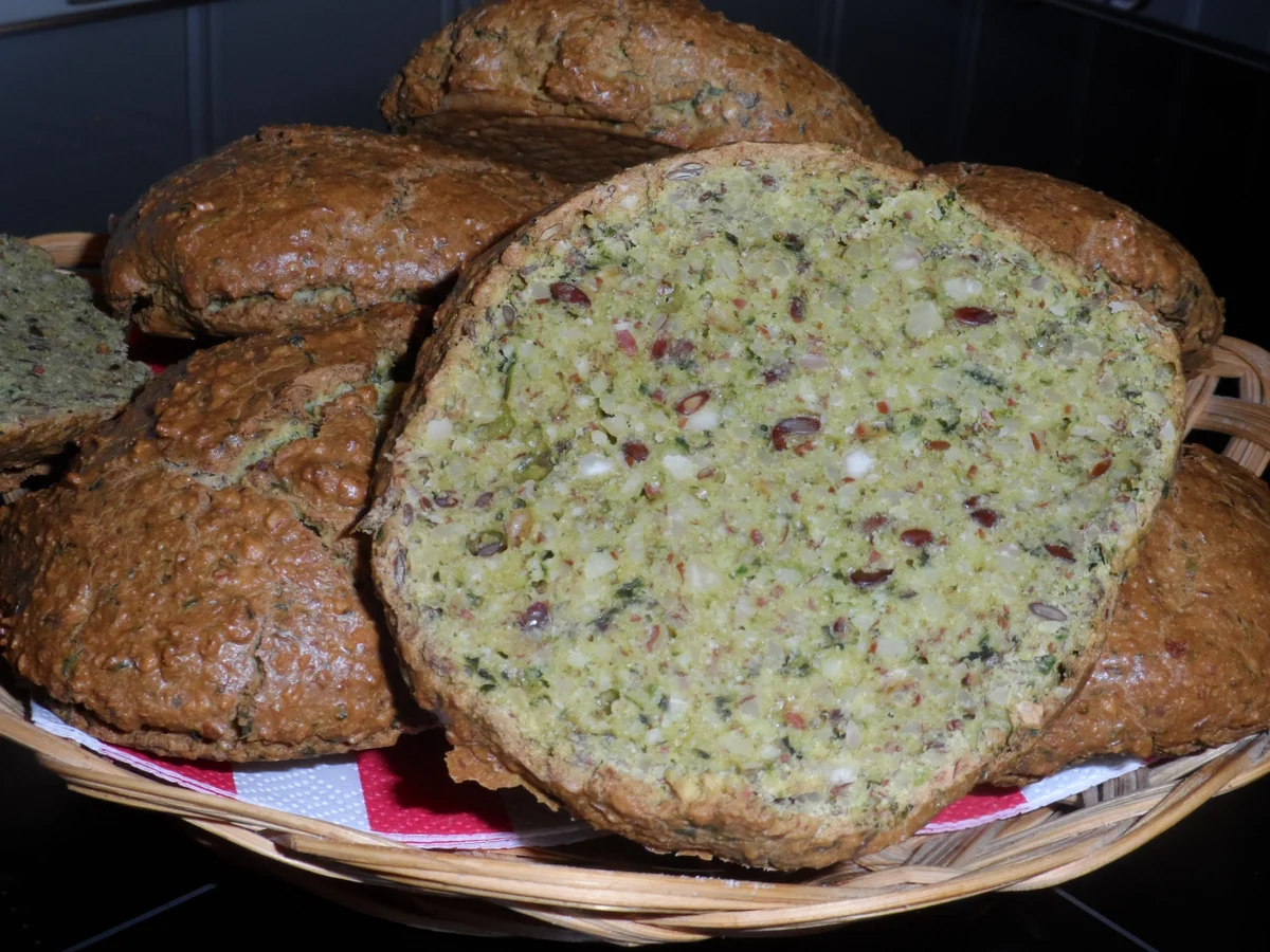 BiNe` S SPINATBRÖTCHEN - Rezept - Bild Nr. 3793