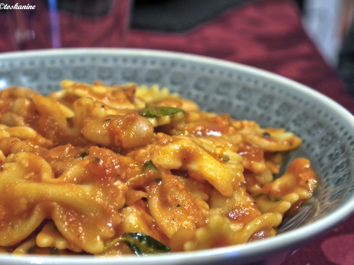 Pasta mit weissen Bohnen - Rezept mit Bild - kochbar.de