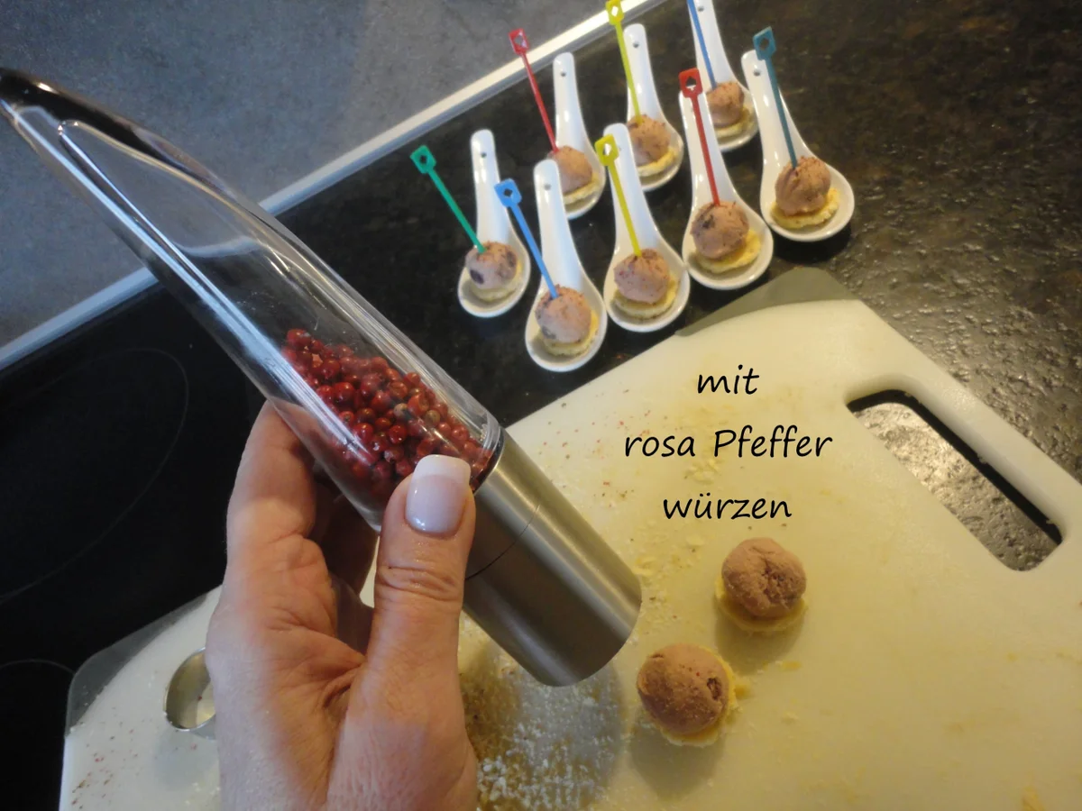 blitzschnelle kleine Pasteten Häppchen - Rezept - Bild Nr. 3785