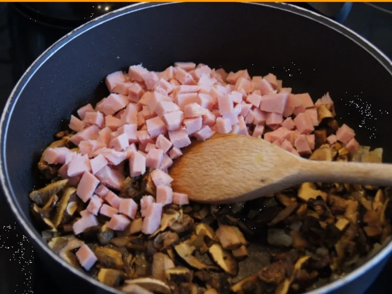 Nudelpfanne mit Pilzen und Prager Schinken - Rezept - Bild Nr. 3822