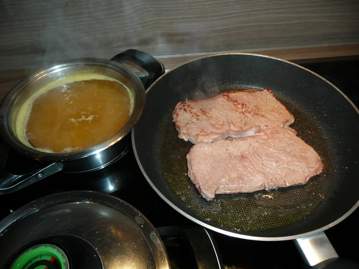 Rumpsteak an Steckrübensternen + Graupen + Vorspeisensalat. - Rezept - Bild Nr. 3847