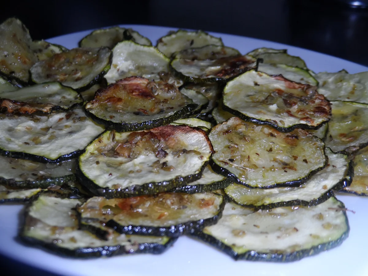 Rezept: BiNe` S ZUCCHINICHIPS Bild Nr. 3854 BiNe` S ZUCCHINICHIPS - Rezept - Bild Nr. 3854