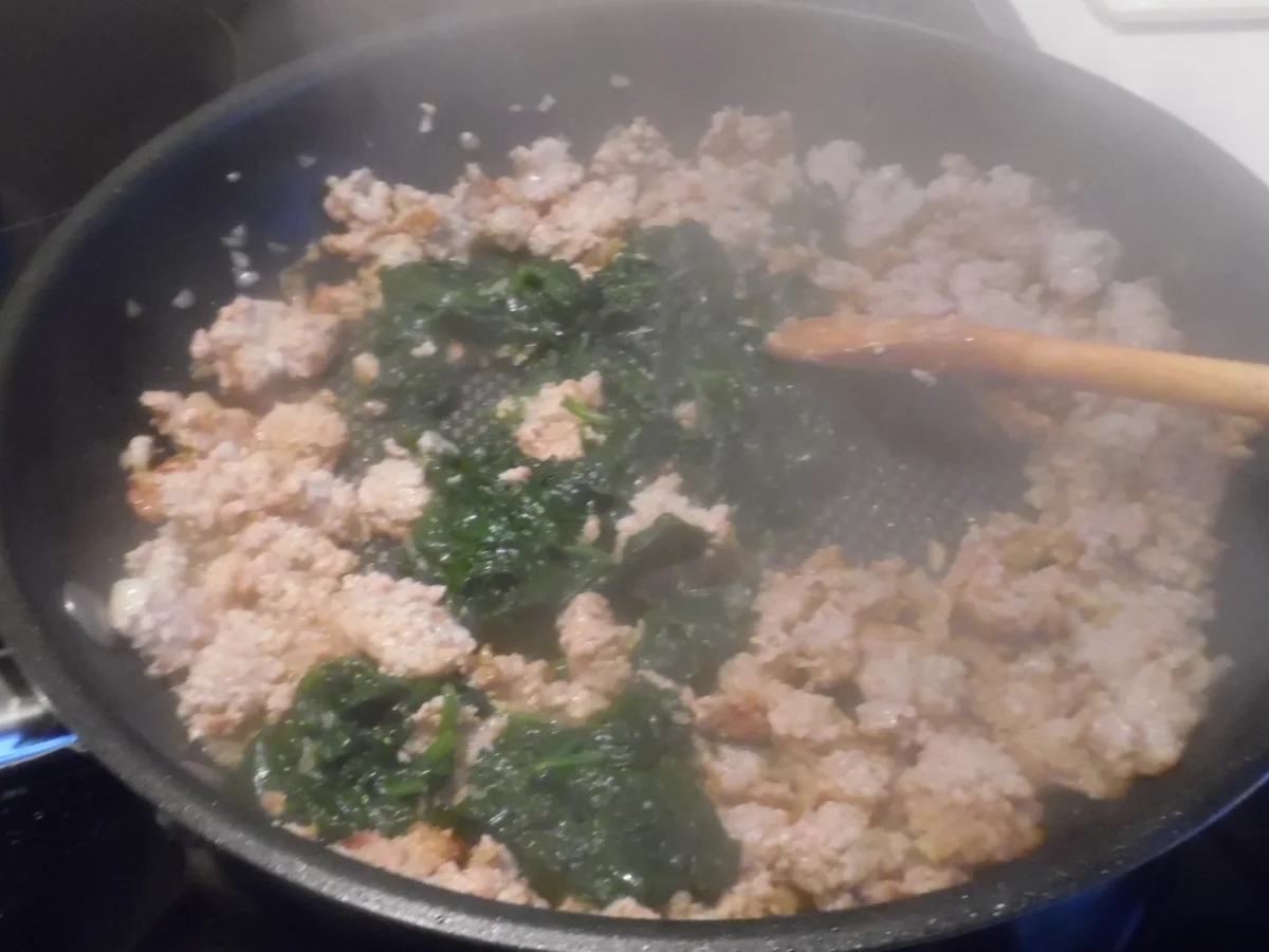 Cannelloni mit Kalbfleisch-Spinat-Füllung - Rezept - Bild Nr. 3872