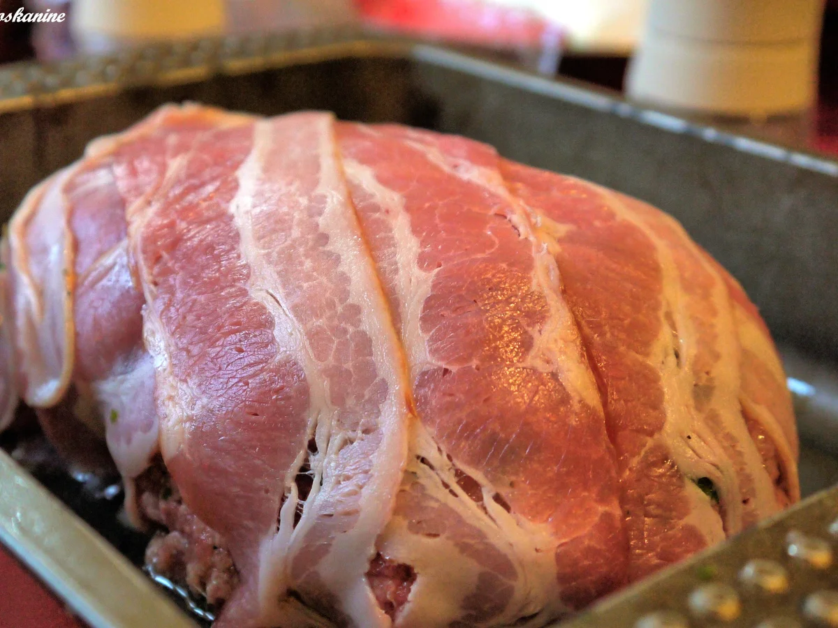 Rezept: Hackbraten im Baconmantel Bild Nr. 3888 Hackbraten im Baconmantel - Rezept - Bild Nr. 3888