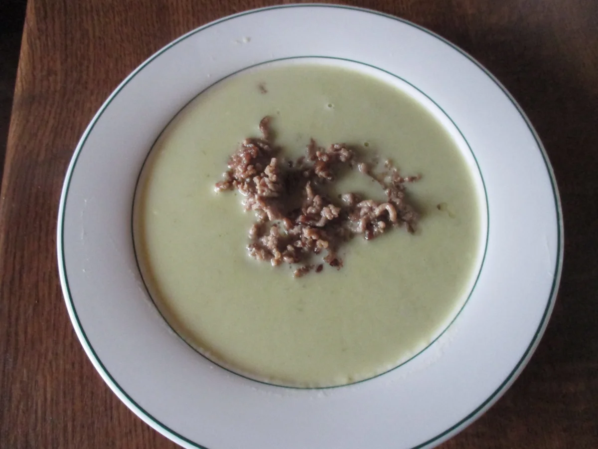 Rezept: Kartoffel - Lauch - Suppe mit Hack Bild Nr. 3872 Kartoffel - Lauch - Suppe mit Hack - Rezept - Bild Nr. 3872