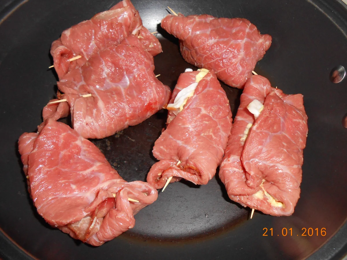 Rezept: Minirouladen mit Käsefüllung Bild Nr. 3880 Minirouladen mit Käsefüllung - Rezept - Bild Nr. 3880