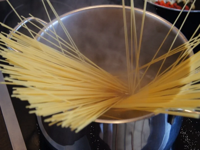 Rezept: Pasta mit würzigen Curry-Champignons Bild Nr. 3911 Pasta mit würzigen Curry-Champignons - Rezept - Bild Nr. 3911