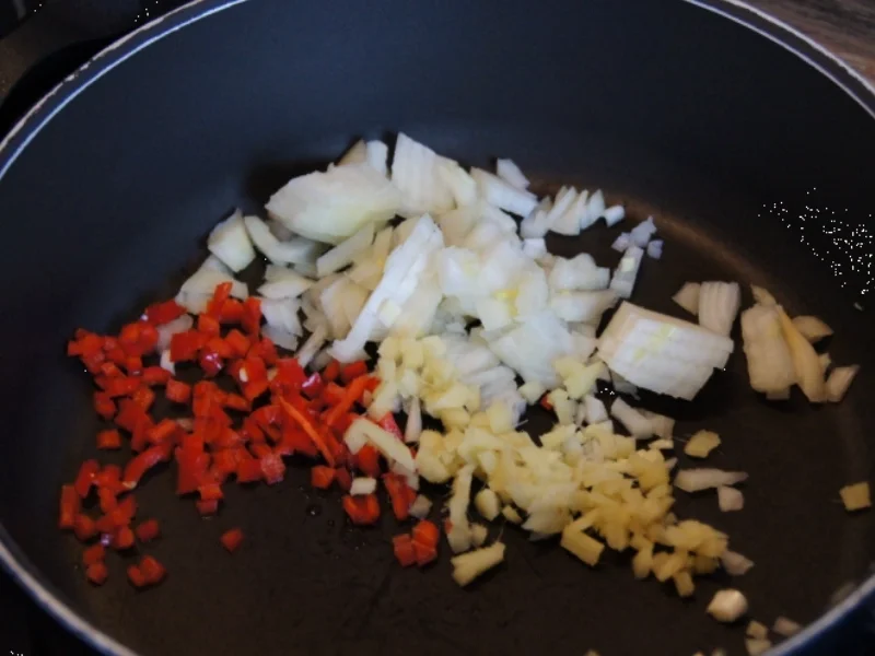 Rezept: Pasta mit würzigen Curry-Champignons Bild Nr. 3913 Pasta mit würzigen Curry-Champignons - Rezept - Bild Nr. 3913