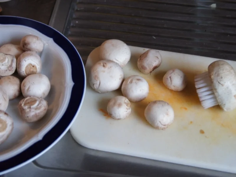 Rezept: Pasta mit würzigen Curry-Champignons Bild Nr. 3914 Pasta mit würzigen Curry-Champignons - Rezept - Bild Nr. 3914
