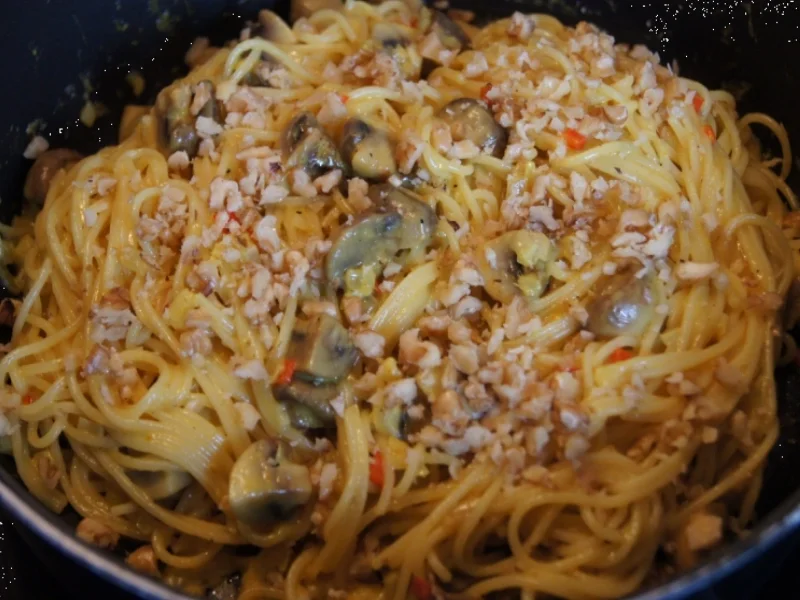 Rezept: Pasta mit würzigen Curry-Champignons Bild Nr. 3921 Pasta mit würzigen Curry-Champignons - Rezept - Bild Nr. 3921