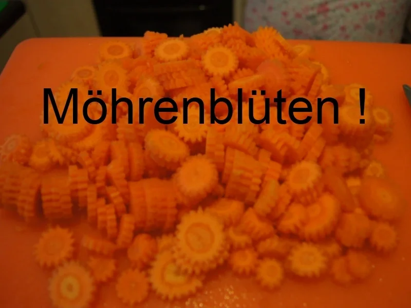 Reissuppe mit Hähnchenbrustfilet und Gemüse - Rezept - Bild Nr. 3884