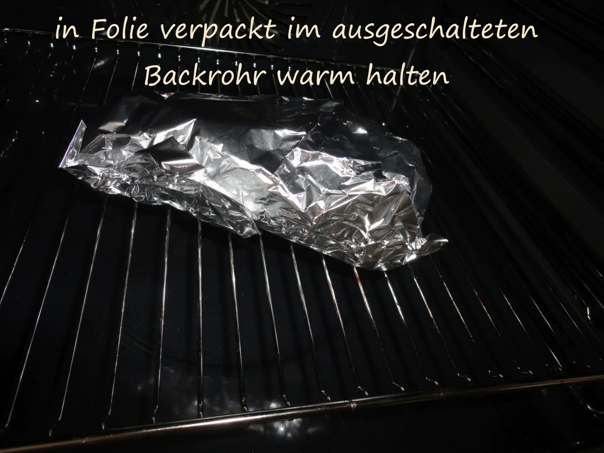 Gefüllter Putenbraten mit Steinpilzsauce - Rezept - Bild Nr. 3913