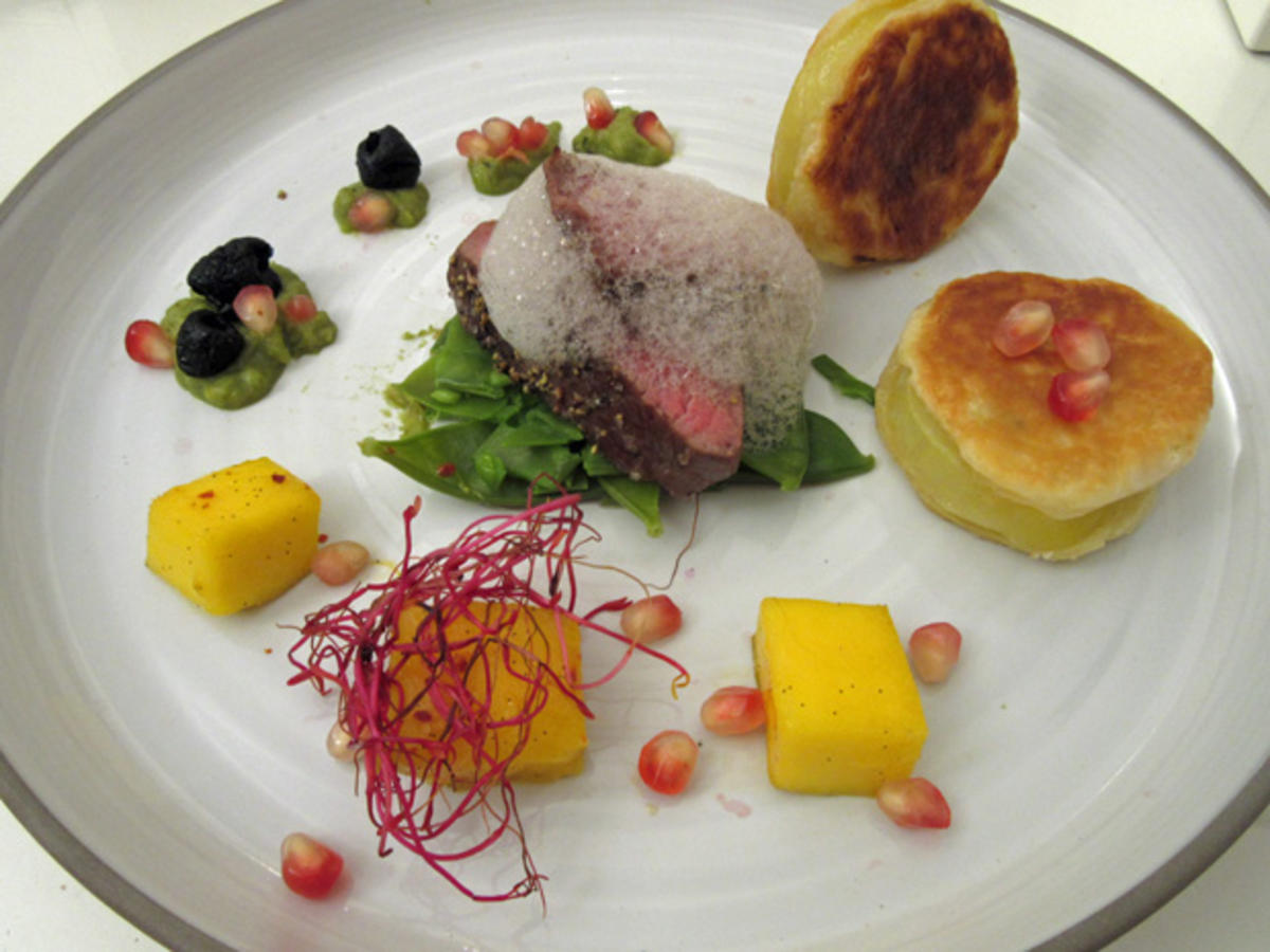 Bilder für Bisonfilet - Mango - Oliven - Kefe - Erdapfel - Vanille - Granatapfel - Rezept