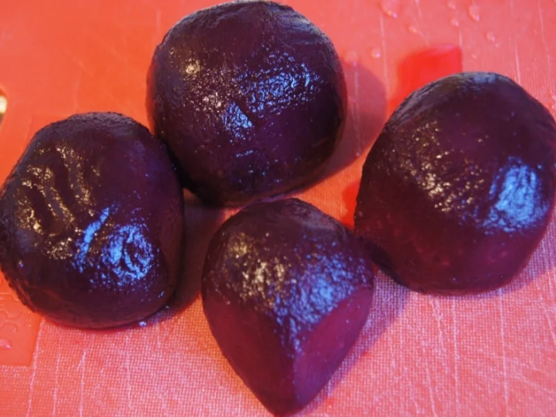 Sesam-Kotelett mit Süßkartoffelstampf und Rote Bete Salat - Rezept - Bild Nr. 3952