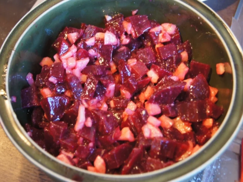 Sesam-Kotelett mit Süßkartoffelstampf und Rote Bete Salat - Rezept - Bild Nr. 3955