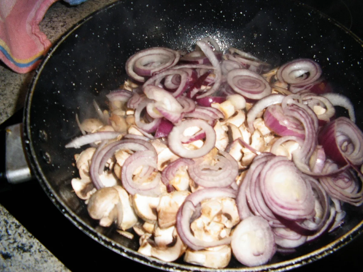 Geschnetzeltes mit einer würzigen Senfsoße - Rezept - Bild Nr. 3964