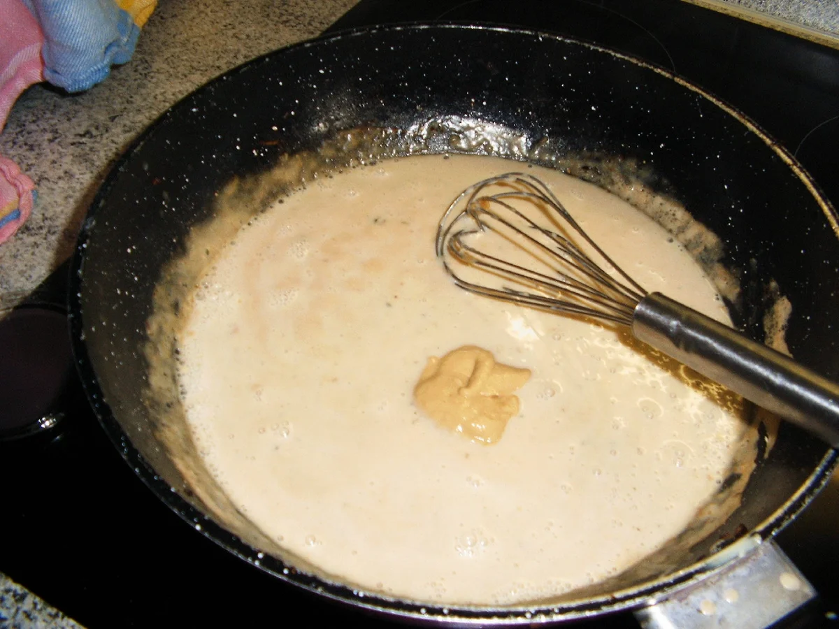 Geschnetzeltes mit einer würzigen Senfsoße - Rezept - Bild Nr. 3967