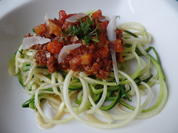 Rezept: Zucchini-Spaghetti mit Bolognese Bild Nr. 3969 Zucchini-Spaghetti mit Bolognese - Rezept - Bild Nr. 3969