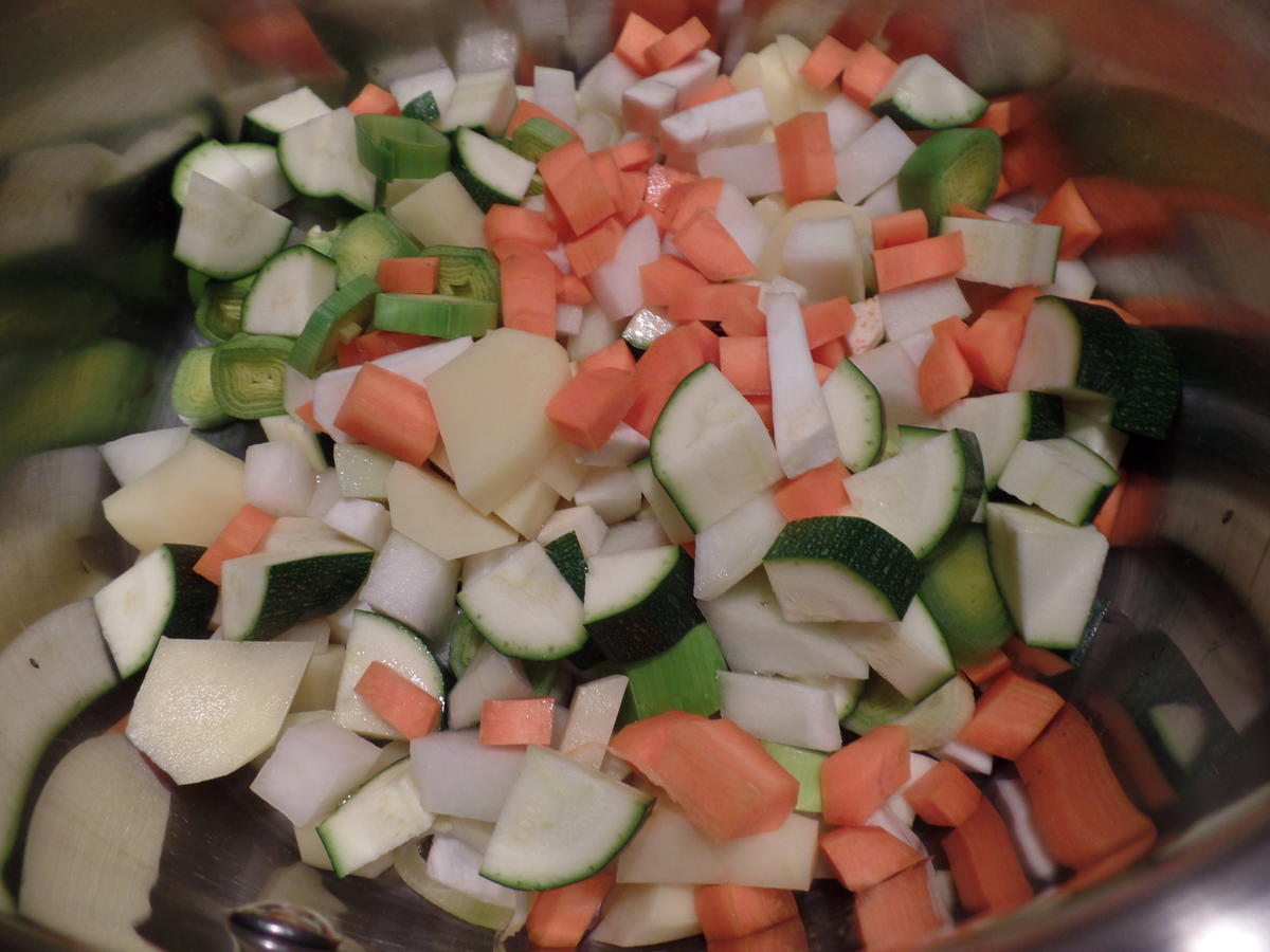 Gemüse-Suppe - Rezept - Bild Nr. 4007