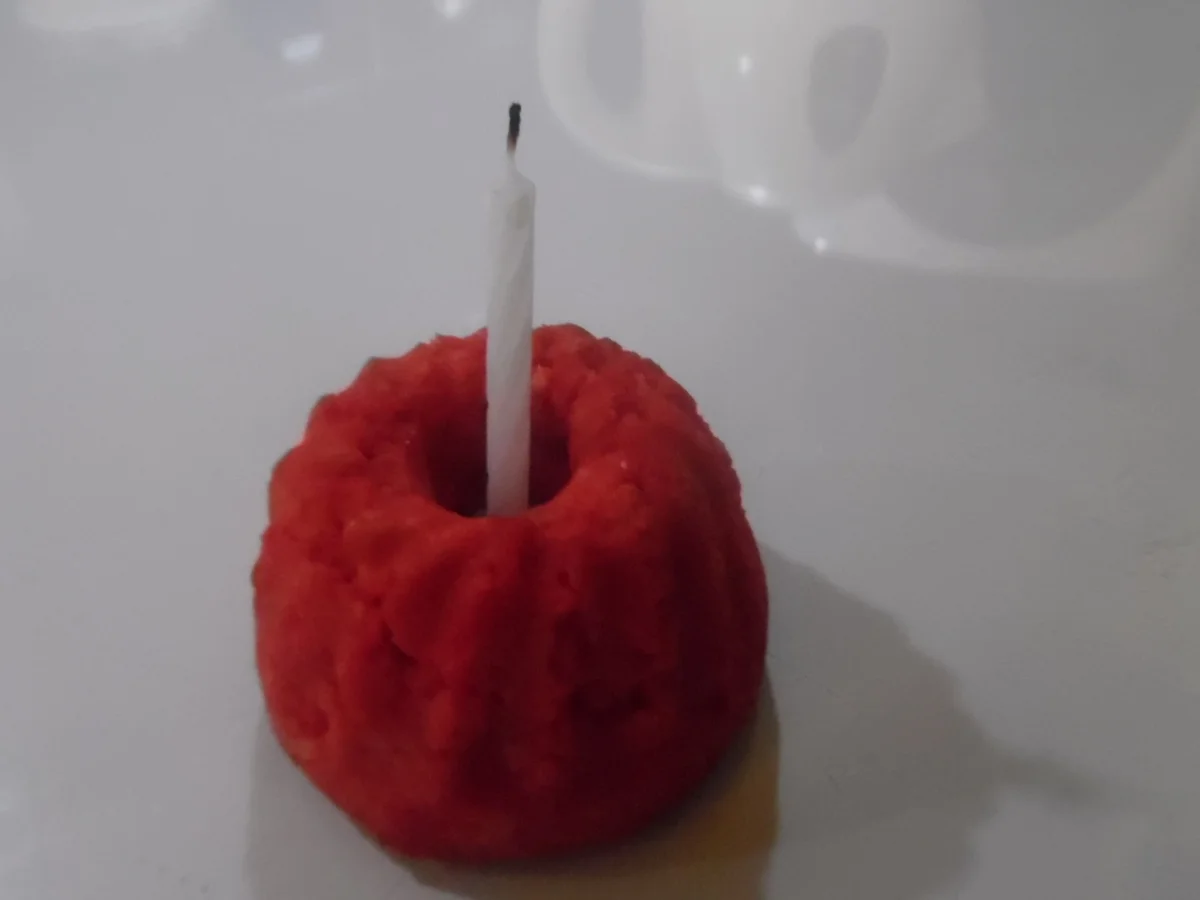 Rezept: Mini-Rührkuchen....."Geburtstags-Torte" einmal anders............. Bild Nr. 4013 Mini-Rührkuchen....."Geburtstags-Torte" einmal anders............. - Rezept - Bild Nr. 4013