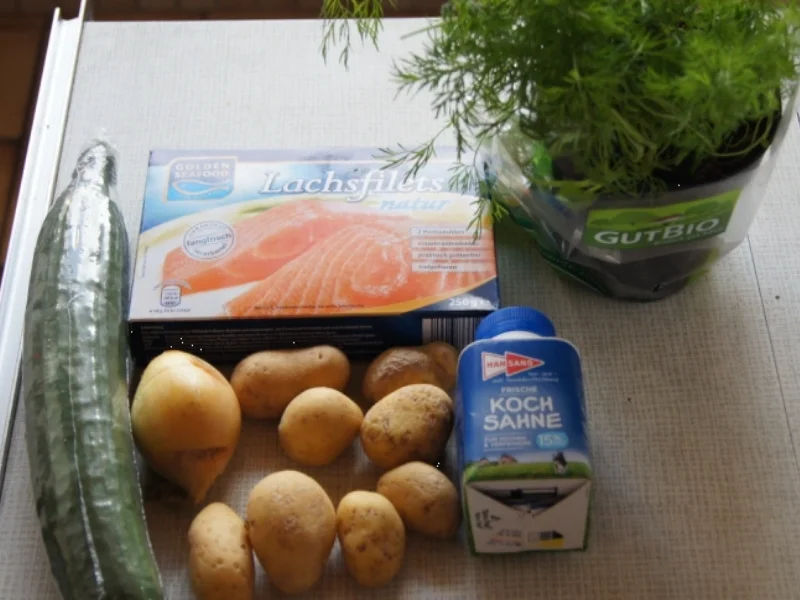 Lachsfilet mit Dill-Salatgurke-und Drillingen - Rezept - Bild Nr. 4022