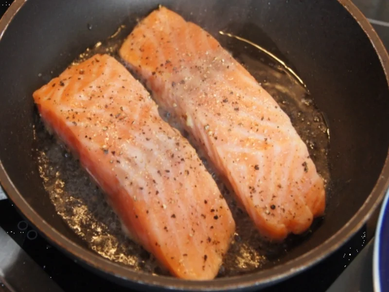 Lachsfilet mit Dill-Salatgurke-und Drillingen - Rezept - Bild Nr. 4024