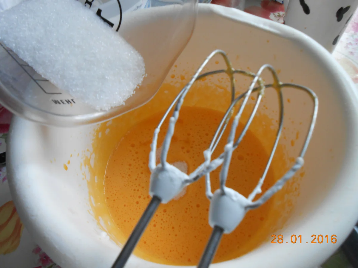 Rezept: Biskuitrolle Bild Nr. 4025 Biskuitrolle - Rezept - Bild Nr. 4025