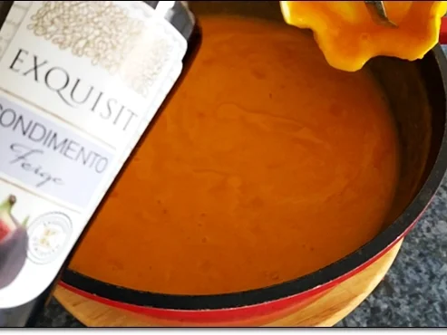 Hokkaido-Trüffelkartoffel-Cremesuppe in doppelwandigen Gläsern  serviert. - Rezept - Bild Nr. 4039